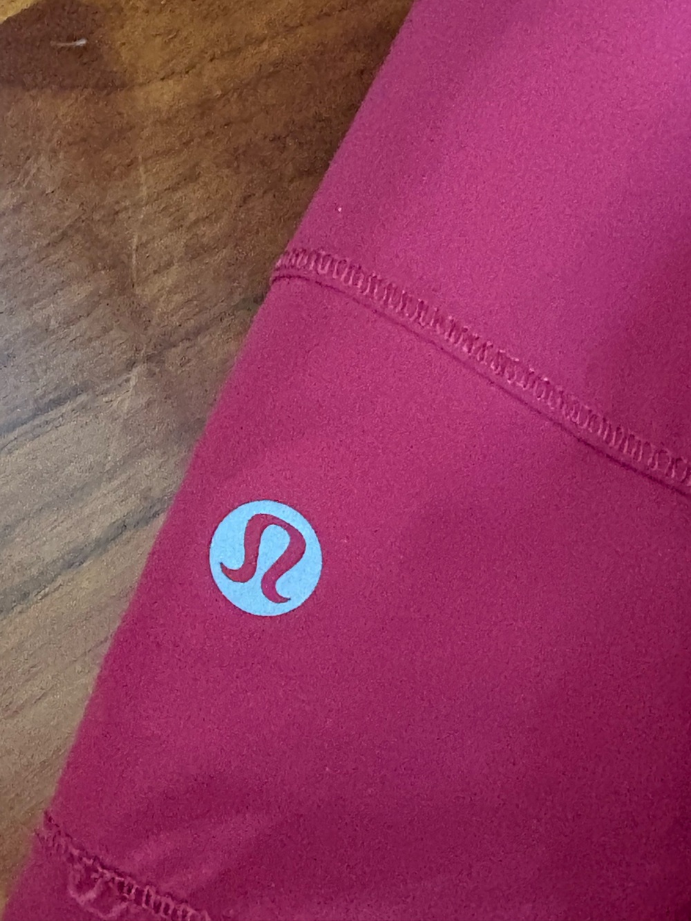 Lululemon Pace Rival Mid-Rise Skirt Short - Cranberry snake print Skirt Sz 6 ECU - Picture 11 of 17